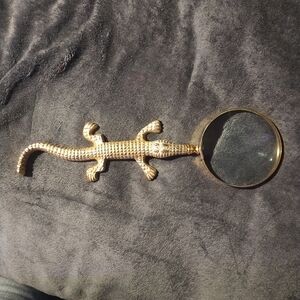 Brass alligator magnifying glass